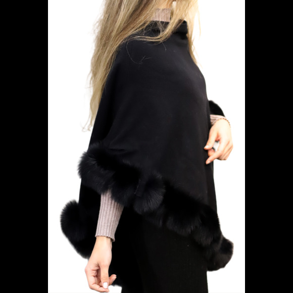 La Fiorentina Poncho with Fur Trim - Black